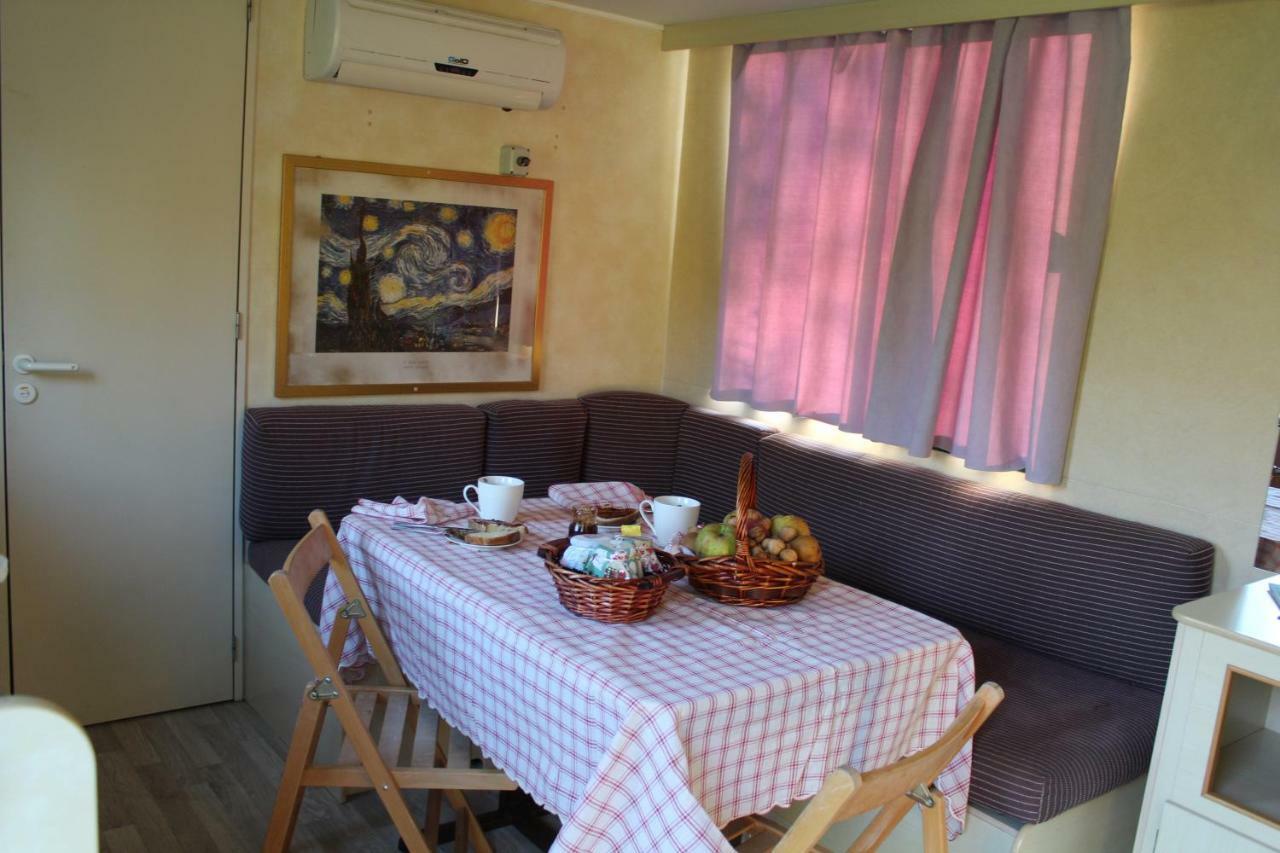 Lago Secco Bed & Breakfast Country House Accumoli エクステリア 写真